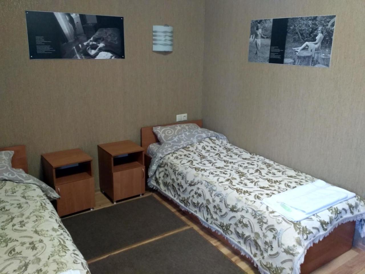 Atlant Hotel Ostroh Εξωτερικό φωτογραφία
